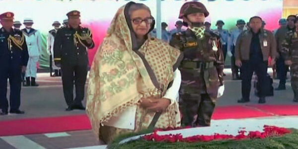 নতুন মন্ত্রিপরিষদ নিয়ে প্রধানমন্ত্রীর বঙ্গবন্ধুর মাজার জিয়ারত