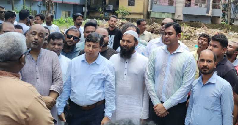 ময়মনসিংহ নগরীর দখলমুক্ত হওয়া জায়গায় পুনরায় পুকুর খনন