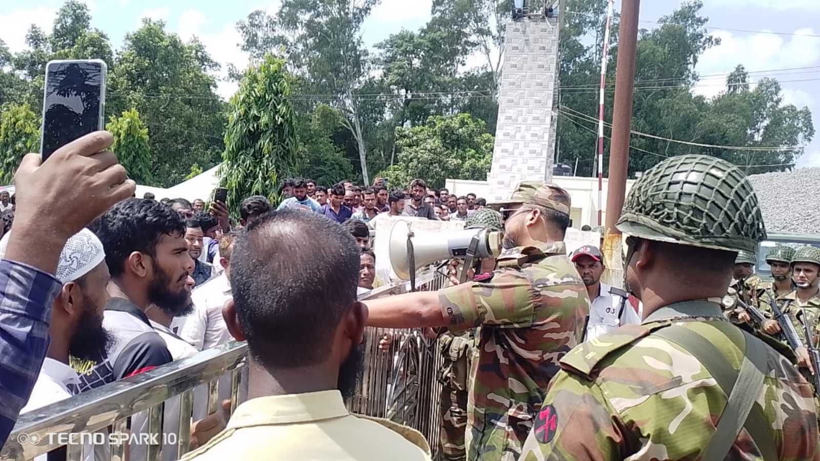 মধ্যপাড়া পাথরখনি শ্রমিকদের দাবি মেনে নিল জিটিসি