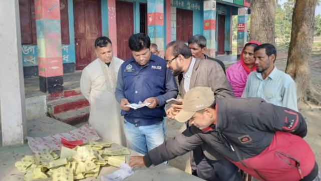 মদনে তিন বছর পর নৌকার সীল মারা ব্যালট উদ্ধার