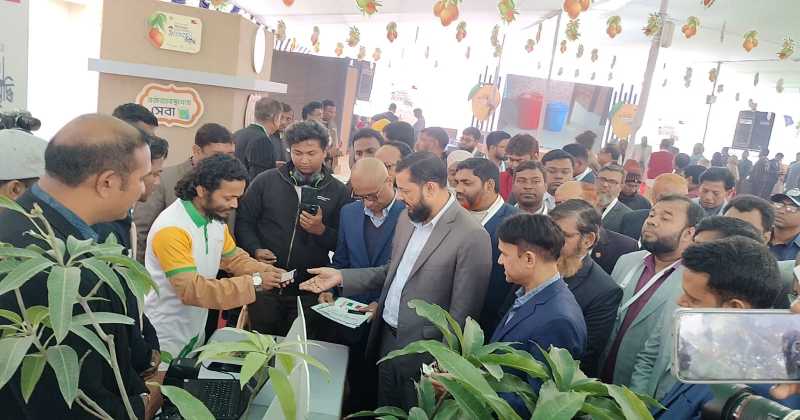 চাঁপাইনবাবগঞ্জে স্থানীয় অর্থনৈতিক ও আম সেক্টরের উন্নয়ন শীর্ষক সেমিনার