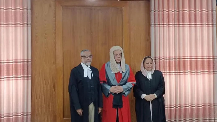 শপথ নিলেন আপিল বিভাগে নতুন নিয়োগপ্রাপ্ত দুই বিচারপতি