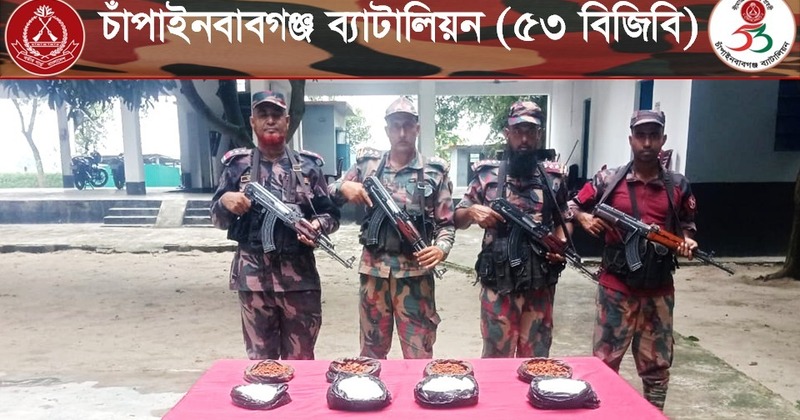 চাঁপাইনবাবগঞ্জে গোয়ালঘরে লুকানো ৭ কেজি ভারতীয় বিস্ফোরক জব্দ