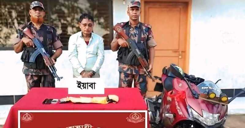 টেকনাফে মোটরসাইকেল তল্লাশি, ৭,২৫০ পিস ইয়াবাসহ মাদক পাচারকারী আটক
