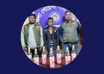 মেহেরপুরে ১০ বোতল ভারতীয় মদসহ গ্রেফতার ১