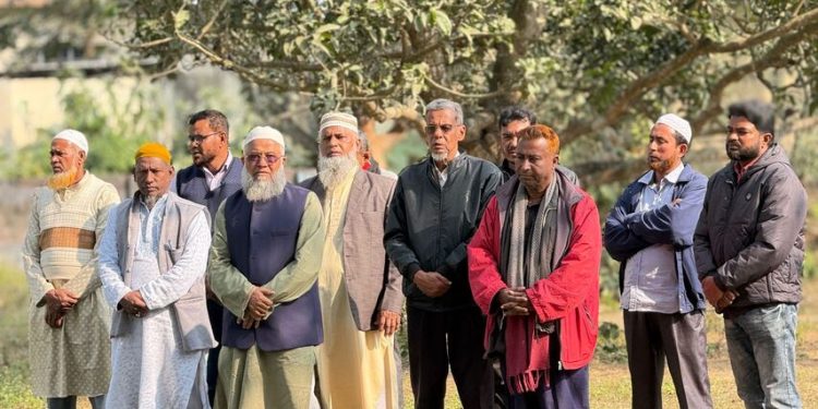 আওয়ামী লীগের সাবেক প্রতিমন্ত্রীর কবর জিয়ারত করলেন আনিছুল ইসলাম মন্ডল